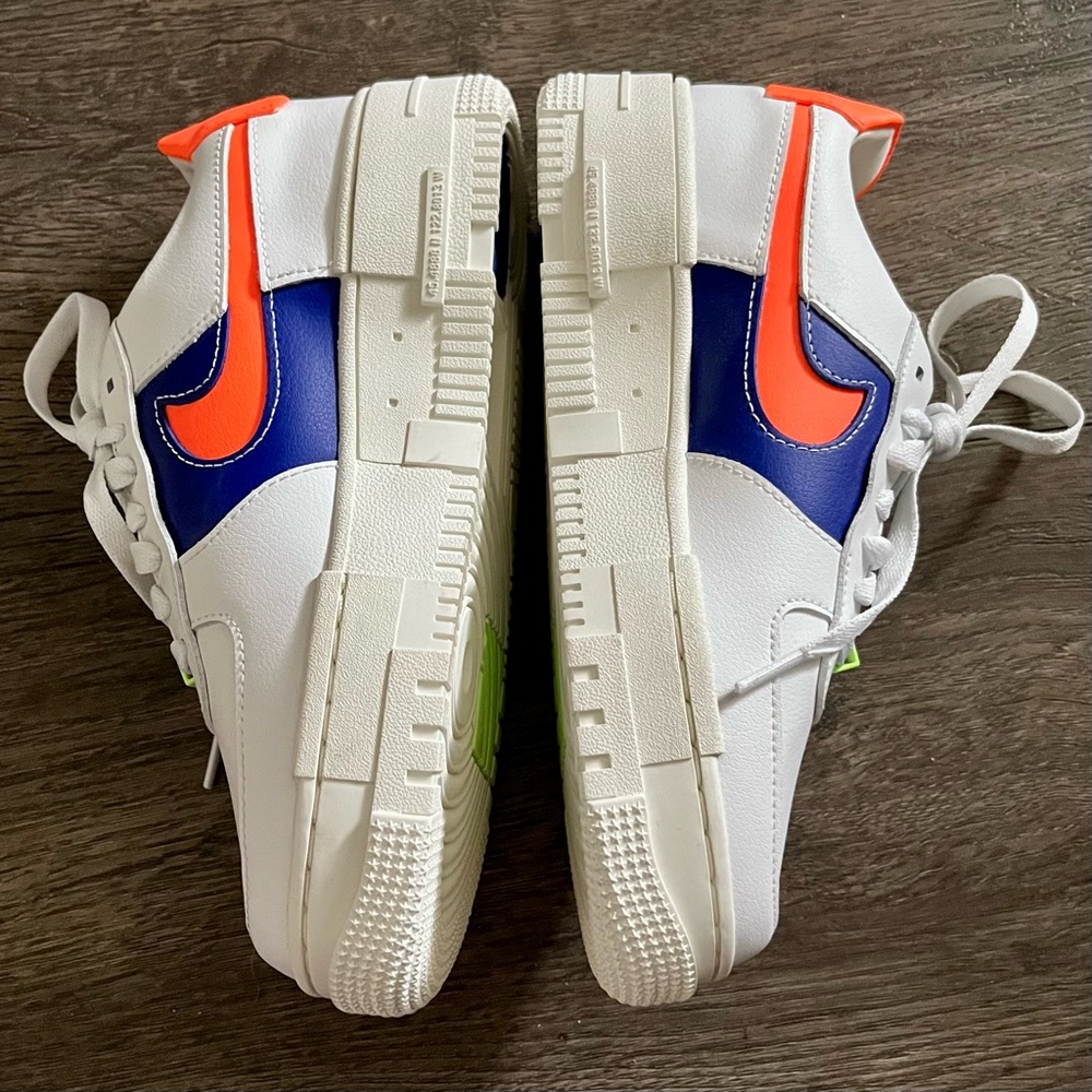 Nike Air Force 1 Pixel Summit White Concord Hyper Crimson Sneaker - Picture 3 of 11